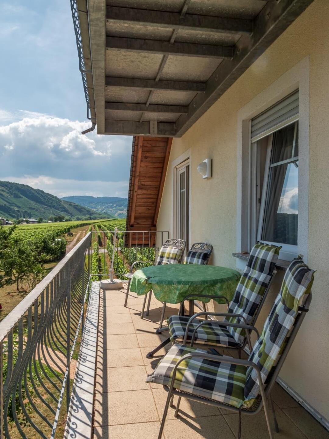 Ferienweingut Winnebeck Köwerich Екстериор снимка