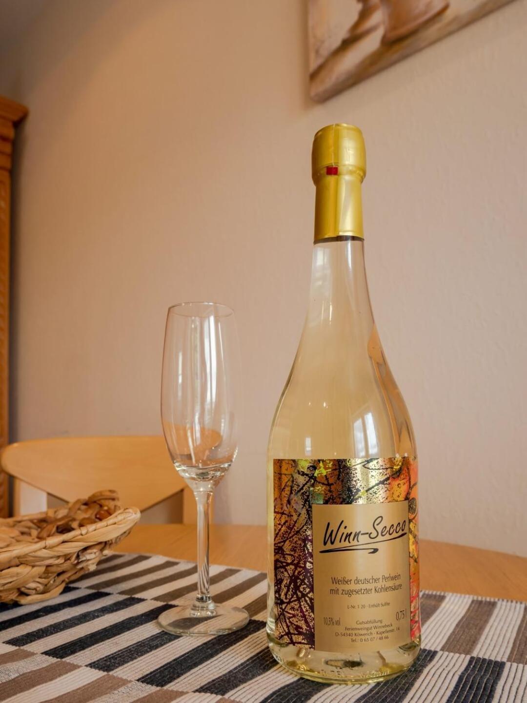 Ferienweingut Winnebeck Köwerich Екстериор снимка